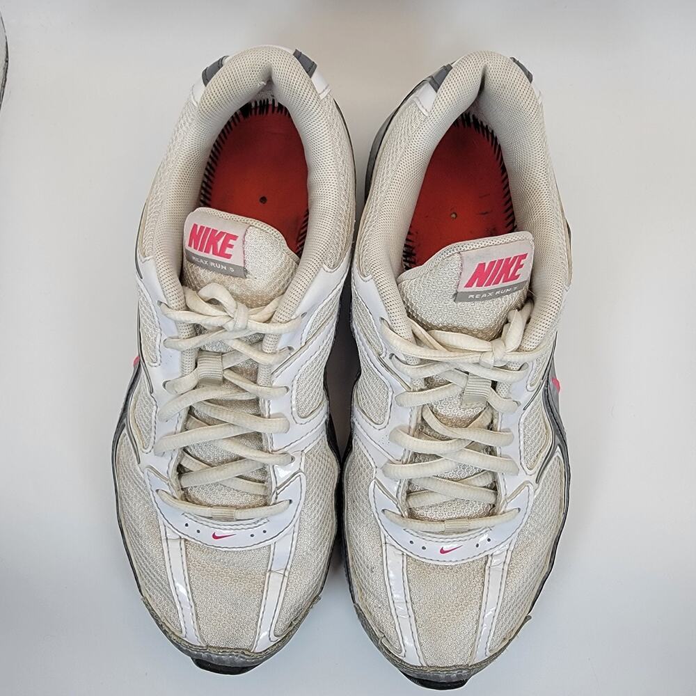 Nike Reax Run 5 Women’s Running Shoes White Silver Pink Size 8.5 No Inserts - Picture 11 of 15